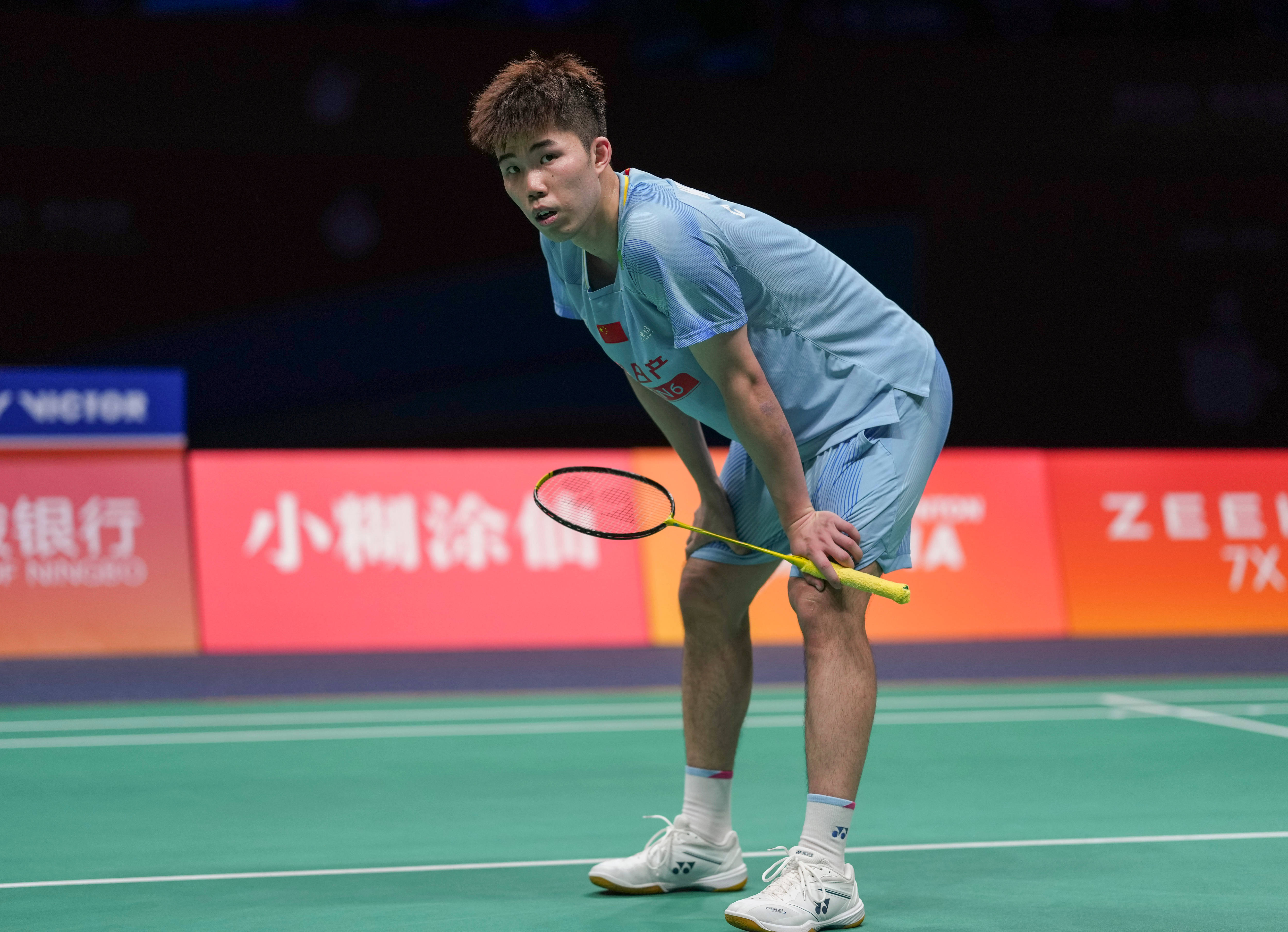 (体育)羽毛球——亚锦赛:翁泓阳无缘男单四强